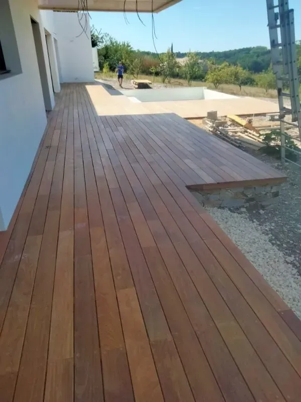 Lambourdes de terrasse